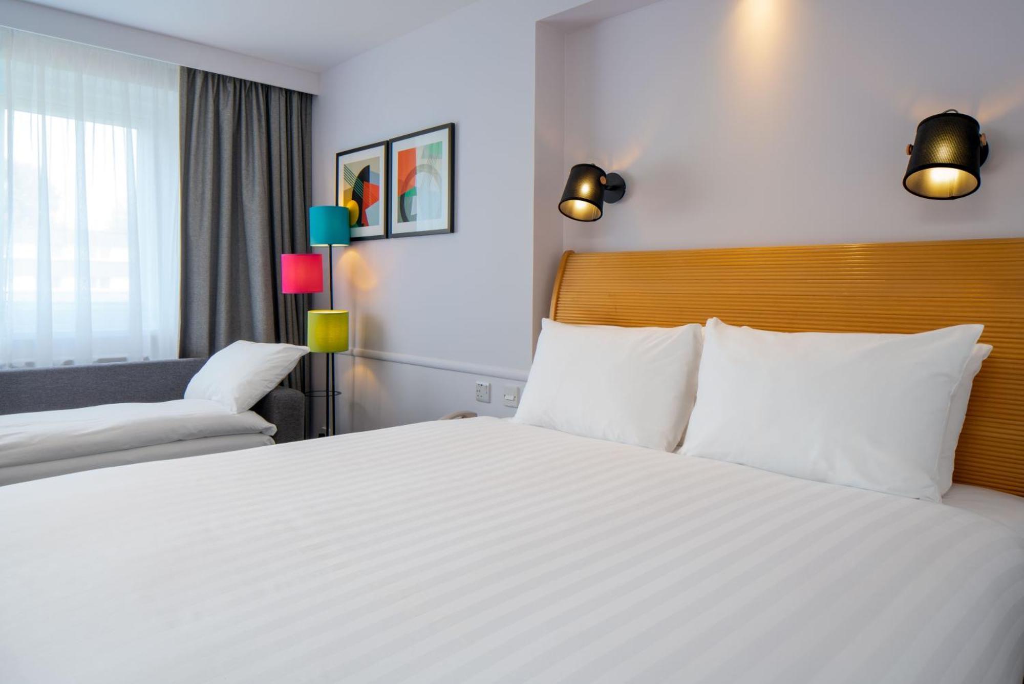 Holiday Inn Bristol Filton By Ihg Winterbourne Екстер'єр фото